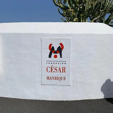Casa Halcon Feriehus San Bartolomé